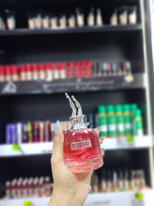 عطر أوت ليت بدون علبة_ سكاندال _ للنساء
