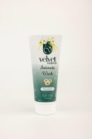 فيلفيت غسول نسائي للمنطقة الحساسة 200 مل