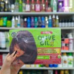 او ار اس فرد الشعر بزيت الزيتون لحماية الشعر بالكامل وتنعيمه