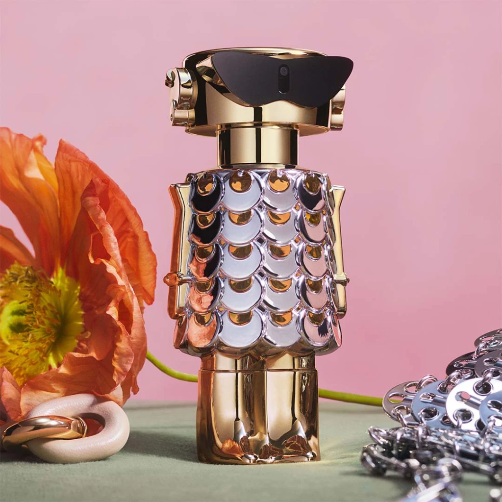عطر أوت ليت بدون علبة _ فيم باكو _ للنساء الأصلي من أوت ليت على بيوتي روز - باركود 1348538504