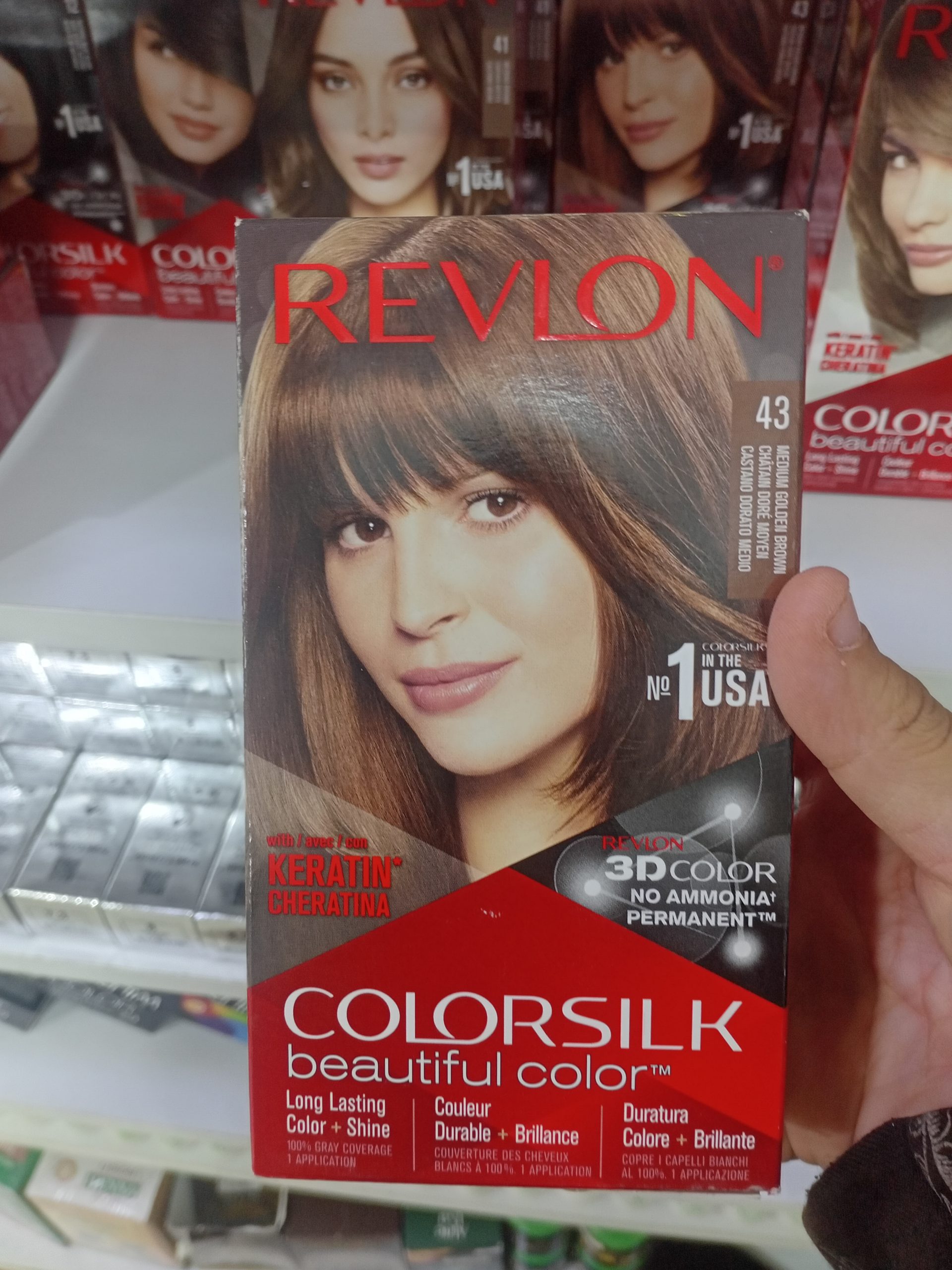 صورة المنتج من المتجر على الطبيعة - Revlon ColorSilk صبغة شعر ريفلون كلر سيلك – بني ذهبي متوسط 43